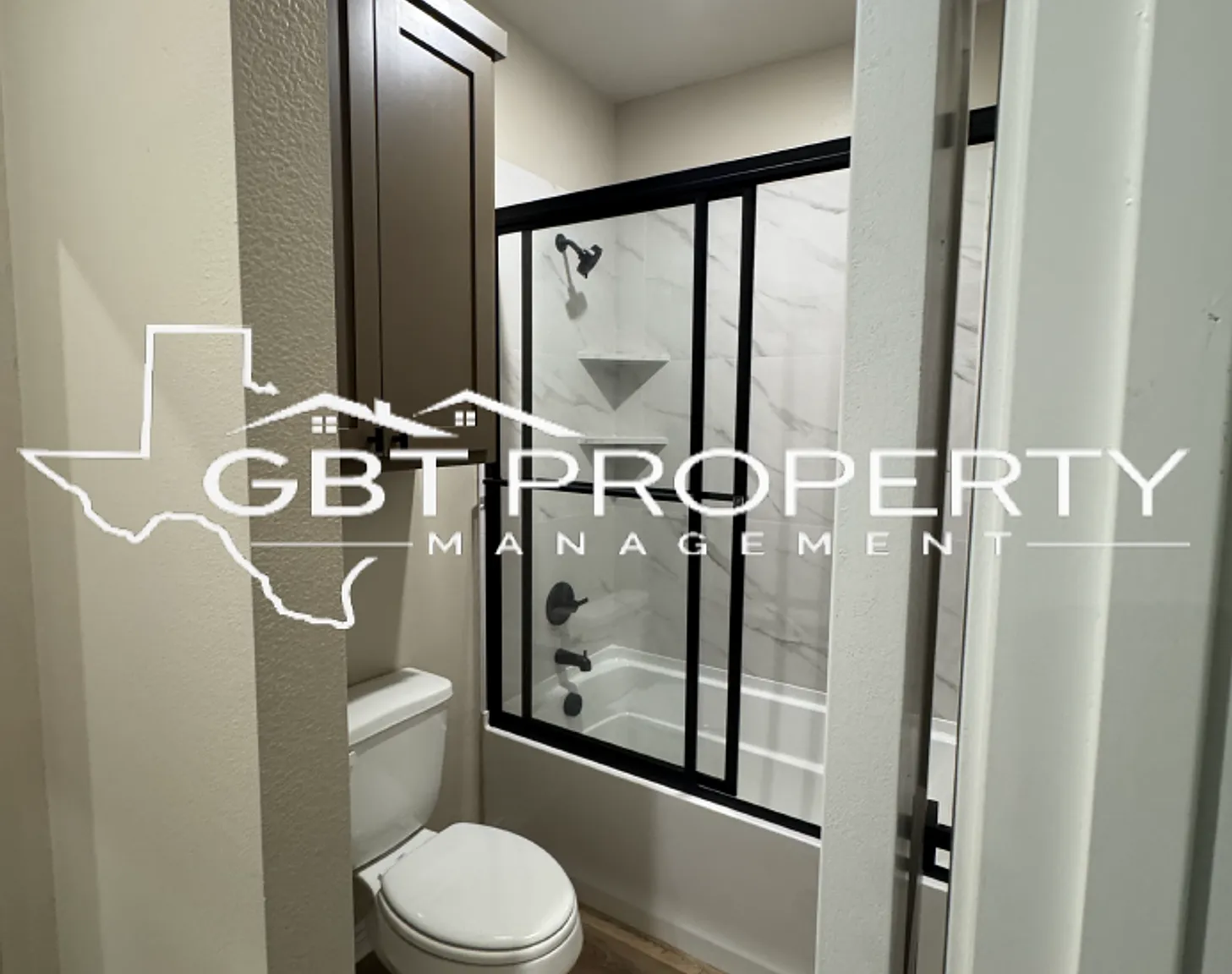 Brand New Apartments!! 2 Bedroom 2 Bath! — Photo 4