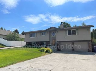 2250 E Olympic Ave, Idaho Falls, ID 83404