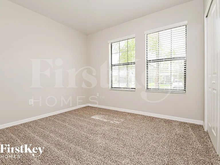 14827 Crescent Rock Dr — Photo 13