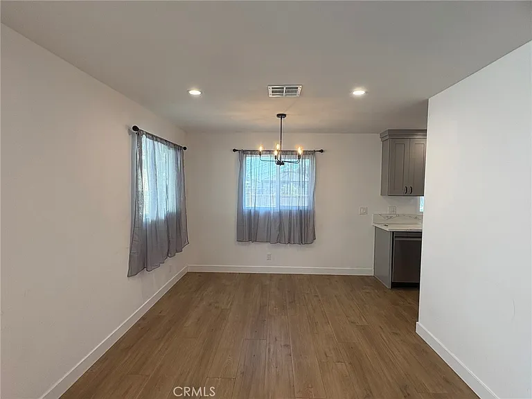 15210 San Jose St — Photo 5