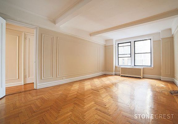 3rd image of 900 W End Ave APT 6D