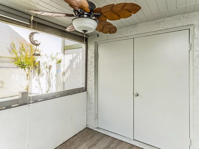 4609 W North B St #111 — Photo 33