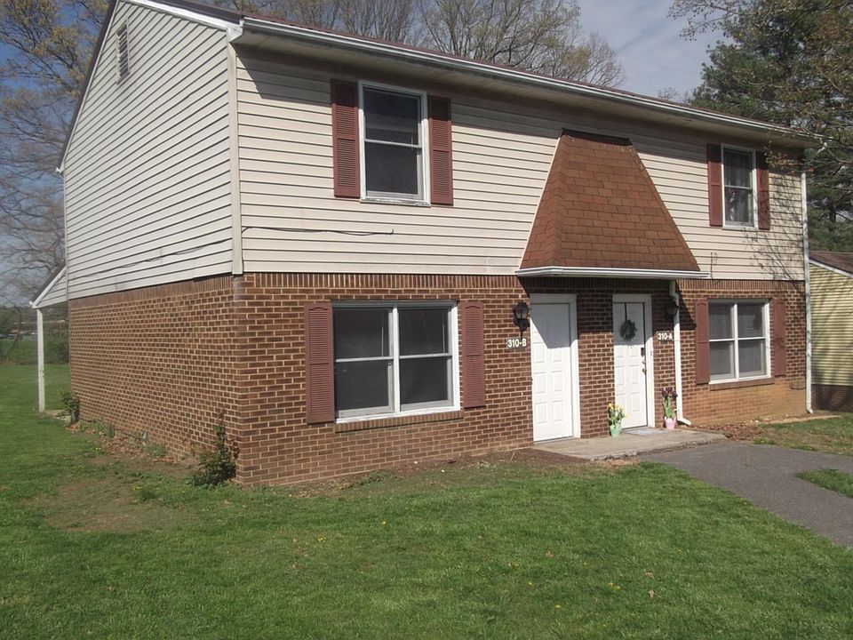 1st image of 310 Teel St #B
