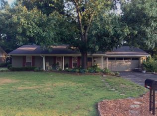 9915 Meandering Way, Fort Smith, AR 72903