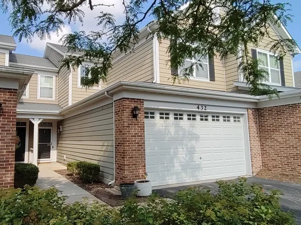 432 Acushnet St Unit 432, Elgin, IL 60124