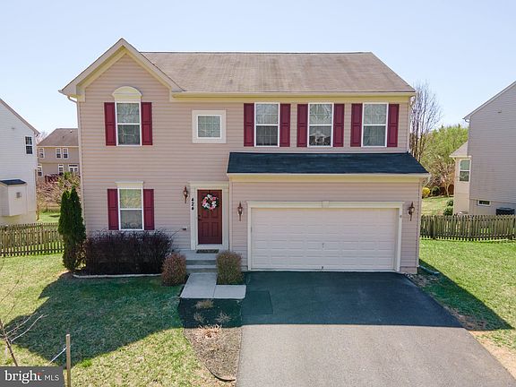 4th image of 424 Maddex Farm Dr