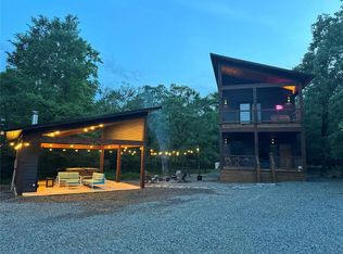 19 Smoked Hickory Ln, Broken Bow, OK 74728