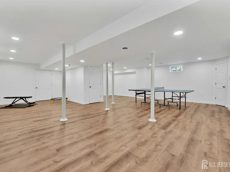 88 W Countryside Dr — Photo 21