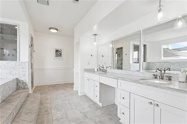 2600 Peniston St #UPPER — Photo 12