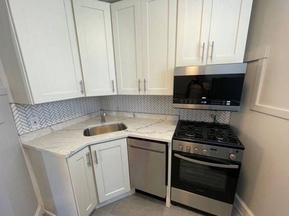 90 Winthrop Shore Dr APT 7