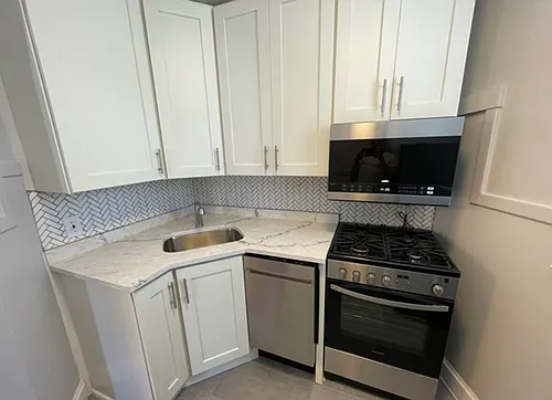 90 Winthrop Shore Dr Photo 1
