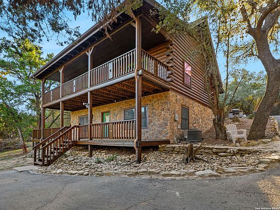 3rd image of 730 Gallagher Dr