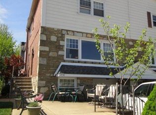2730 Mower St, Philadelphia, PA 19152
