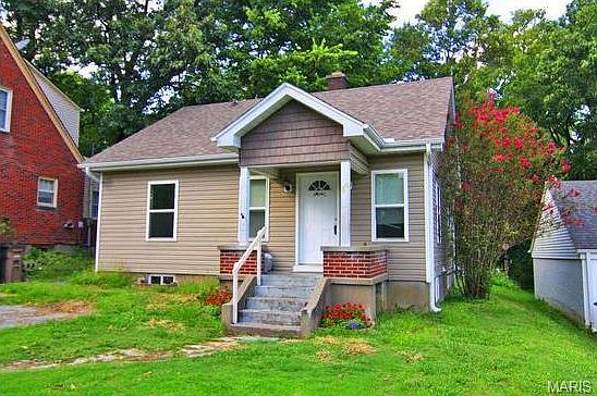 1st image of 414 E Cape Rock Dr