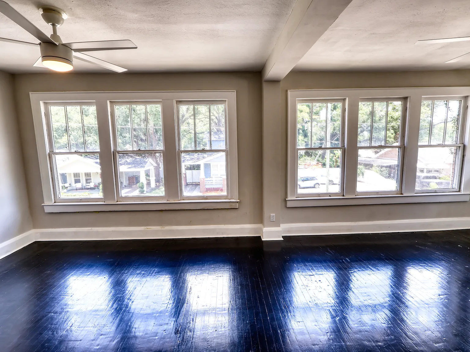 2 bed, 950 sqft, $1,745 — Photo 3