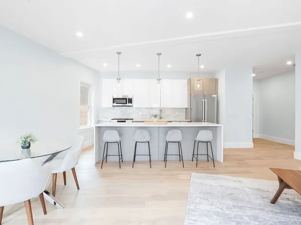 21 Glen Rd #8, Jamaica Plain, MA 02130