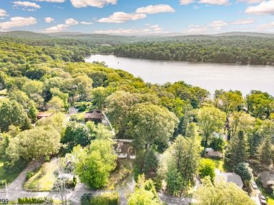 222 Alturas Rd, Highland Lakes, NJ, 07422