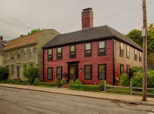 28 Winter St, Newburyport, MA 01950