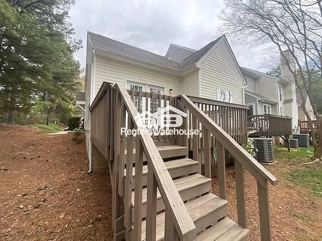 9000 Scotch Heather Way — Photo 13