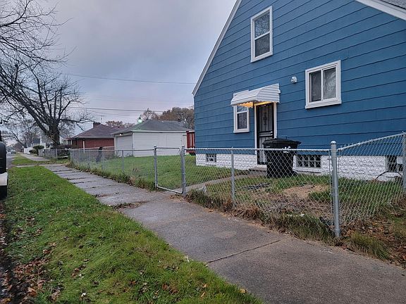 2nd image of 18805 Marx Ave