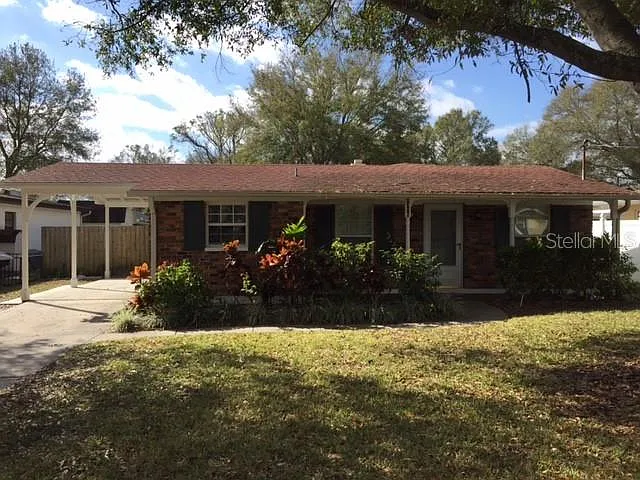 3 bed, 2.0 bath, 1070 sqft, $2,395 — Photo 1