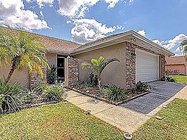 1st image of 407 Barrywood Ln
