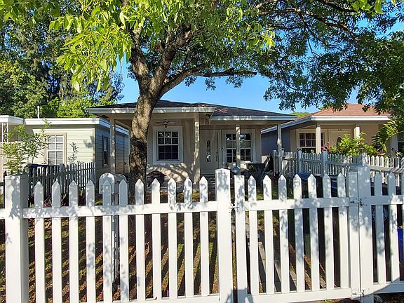 4th image of 622 N D Street