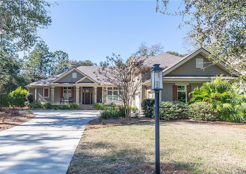 1st image of 633 Colonial Dr