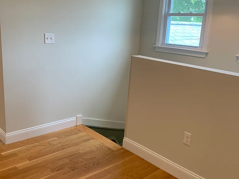 12 Colbert St #3 — Photo 7