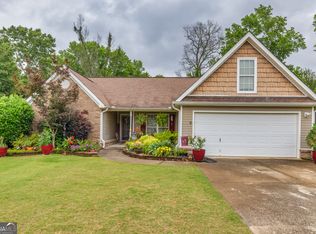 835 Custom Ln, Winder, GA 30680