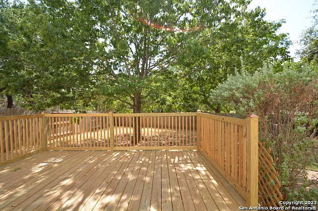 3 bed, 2.5 bath, 1516 sqft, $1,850 — Photo 3