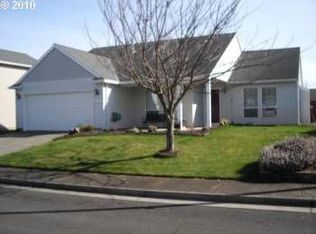 51674 SE 5th St, Scappoose, OR 97056