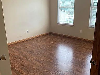 3rd image of 13963 S Idaho Ct