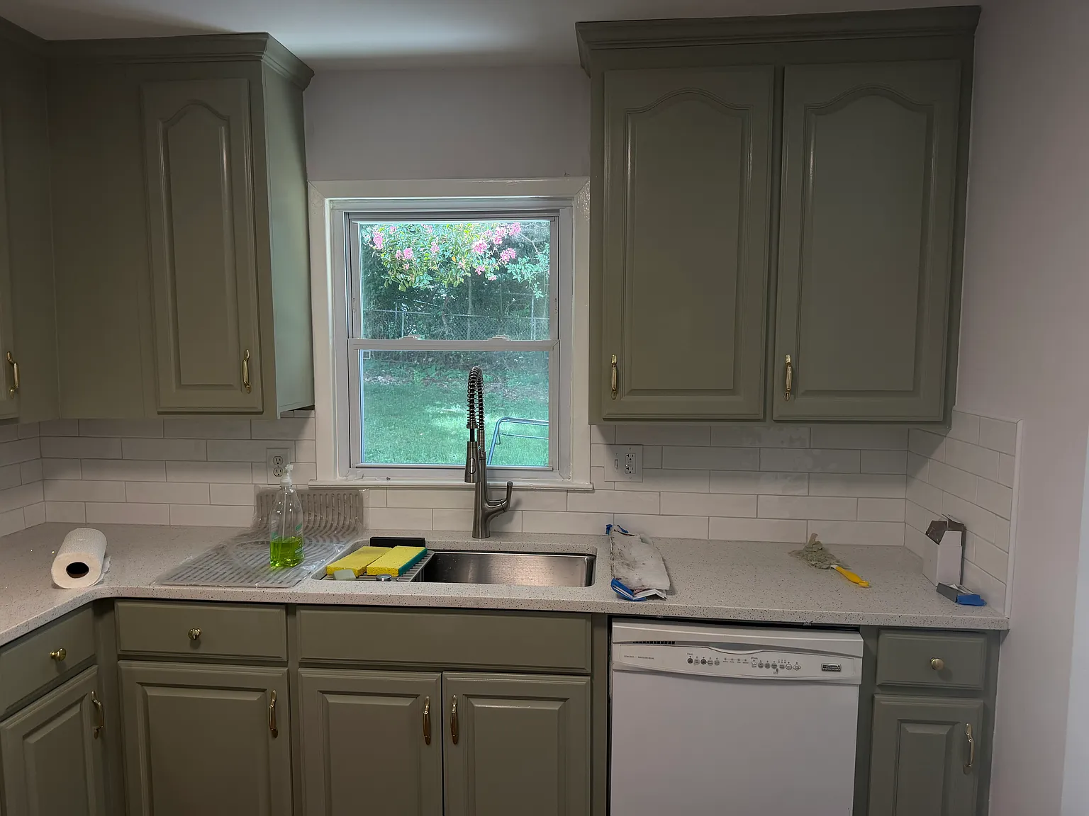 3 bed, 1196 sqft, $1,850 — Photo 3