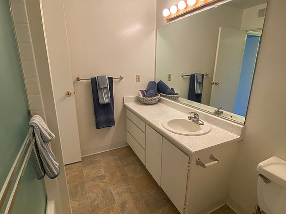 3rd image of 1220 Garbo Way APT 207