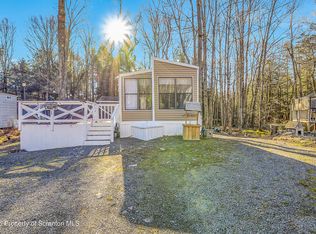 170 Rainbow Dr, Gouldsboro, PA 18424