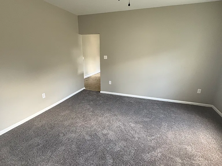 248 Franklin St #1 — Photo 3