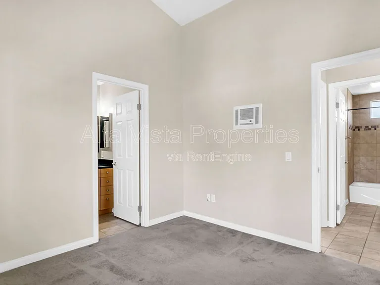 4357 Oregon St #5 — Photo 11