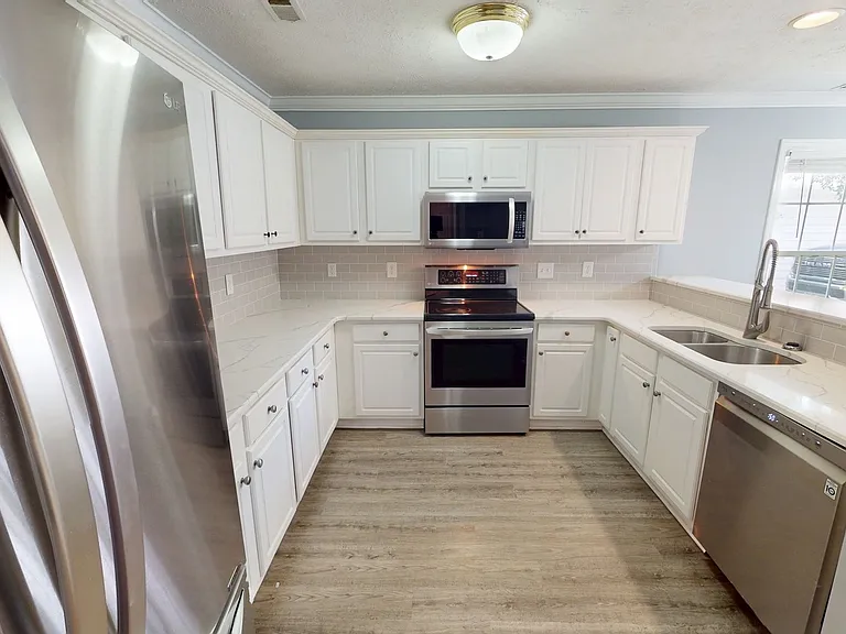 2900 Brookcrossing Dr — Photo 8