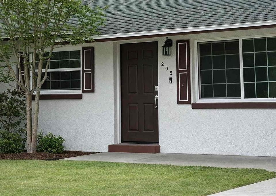 1st image of 205 YALE DRIVE