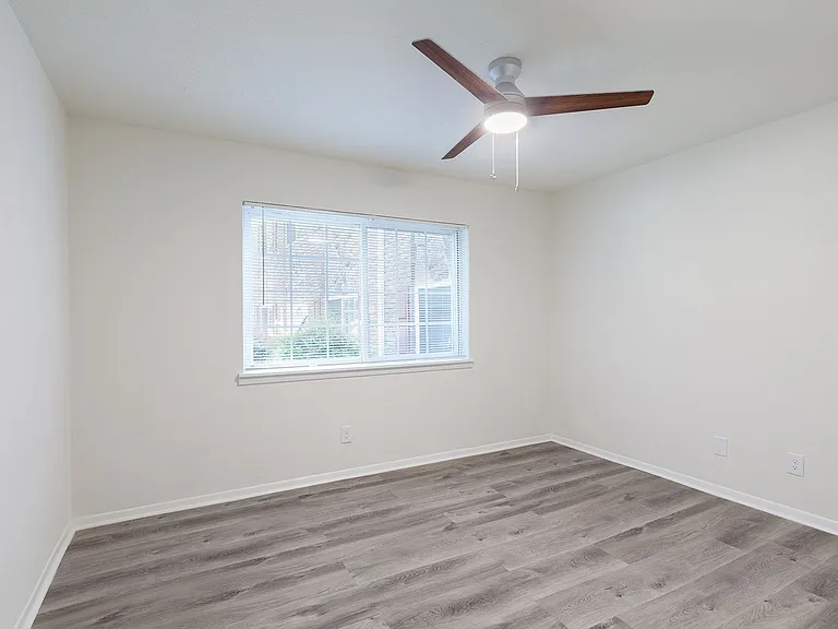 641 Powder Springs Smyrna LLC — Photo 15