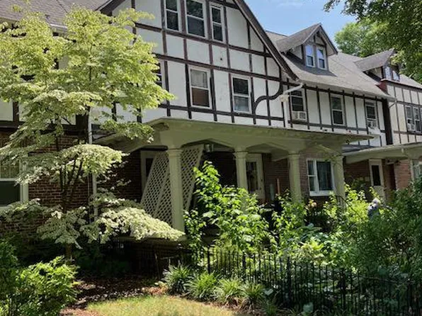 19 S Park Rd, Reading, PA 19610
