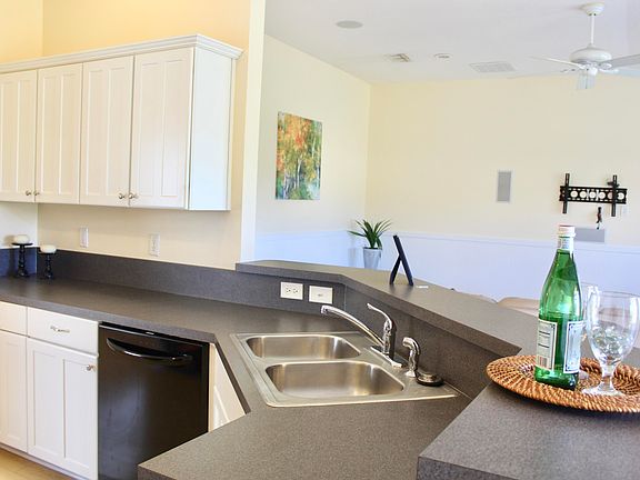 5th image of 2860 Woodstone Dr