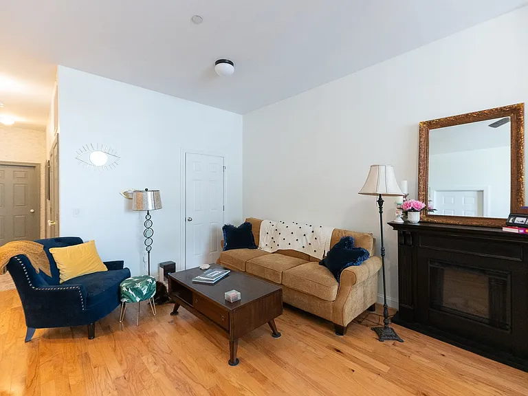 360 S Elm St #211 — Photo 10