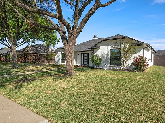 3rd image of 1317 Minter Rd