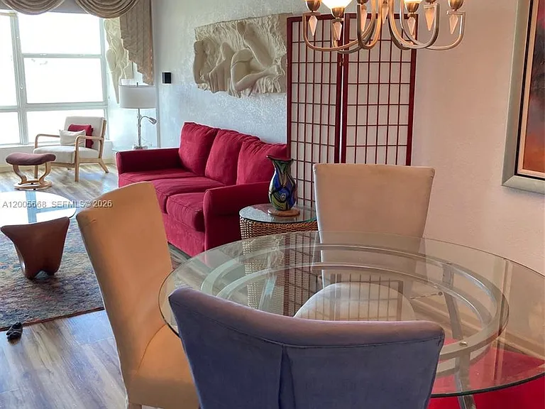 18901 NE 14th Ave #101 — Photo 6