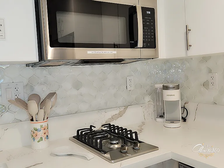 10416 Garden Grove Ave #B — Photo 4