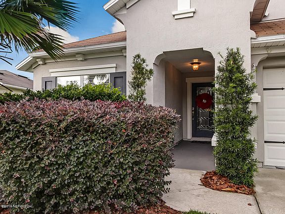 3rd image of 75061 Brookwood Dr