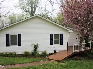 113 Wainwright Rd, Oak Ridge, TN 37830