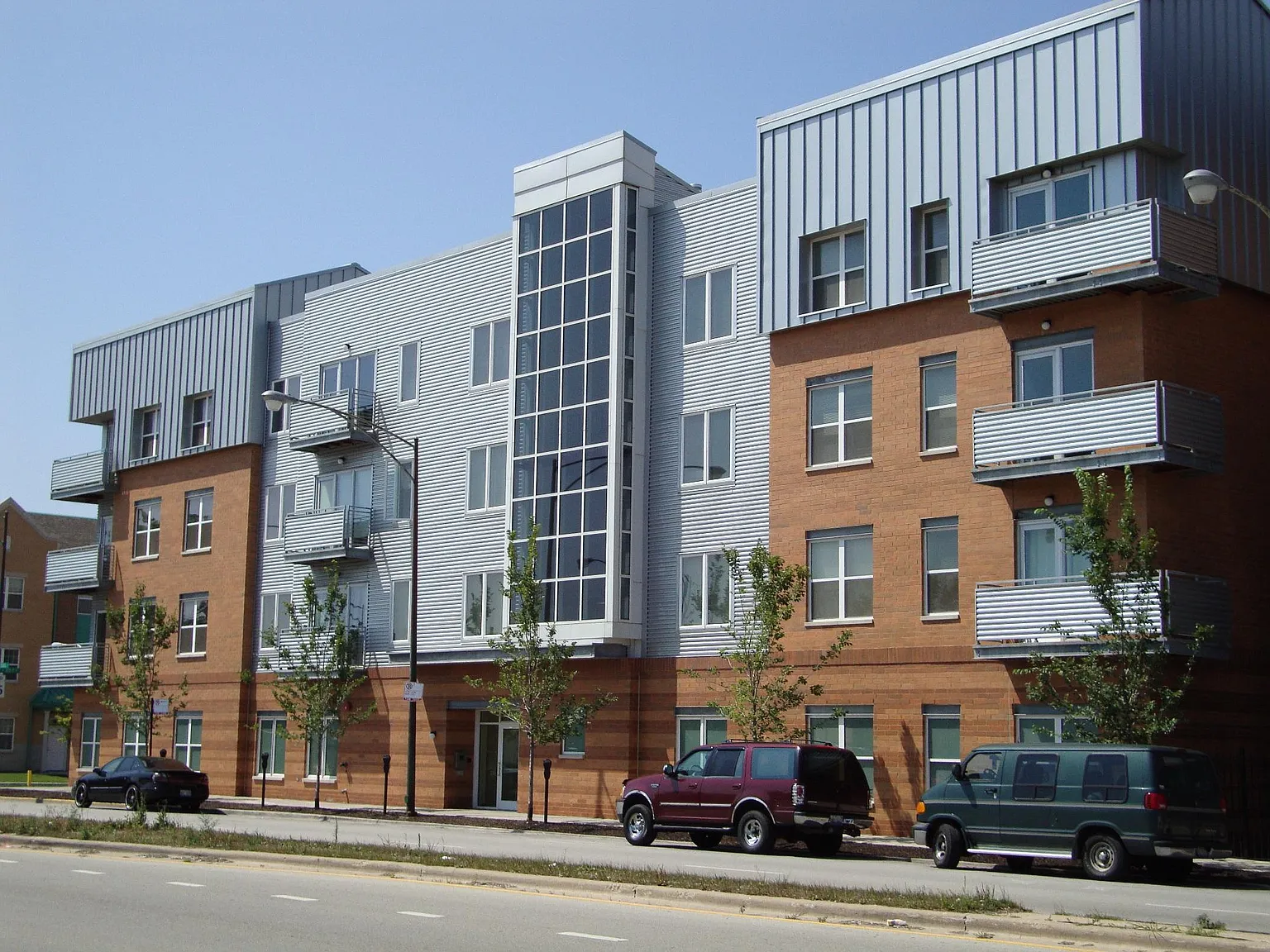 2 bed, 1340 sqft, $2,200 — Photo 1